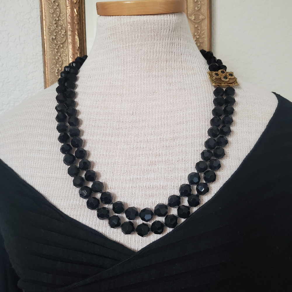 Elegant Vintage Black Beaded Necklace with Gold Tone Accent Clasp